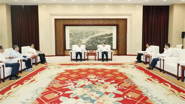 李佰平会见中国建设银行江苏省分行行长邹致师