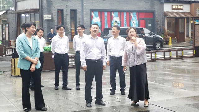 李佰平调研钟楼区